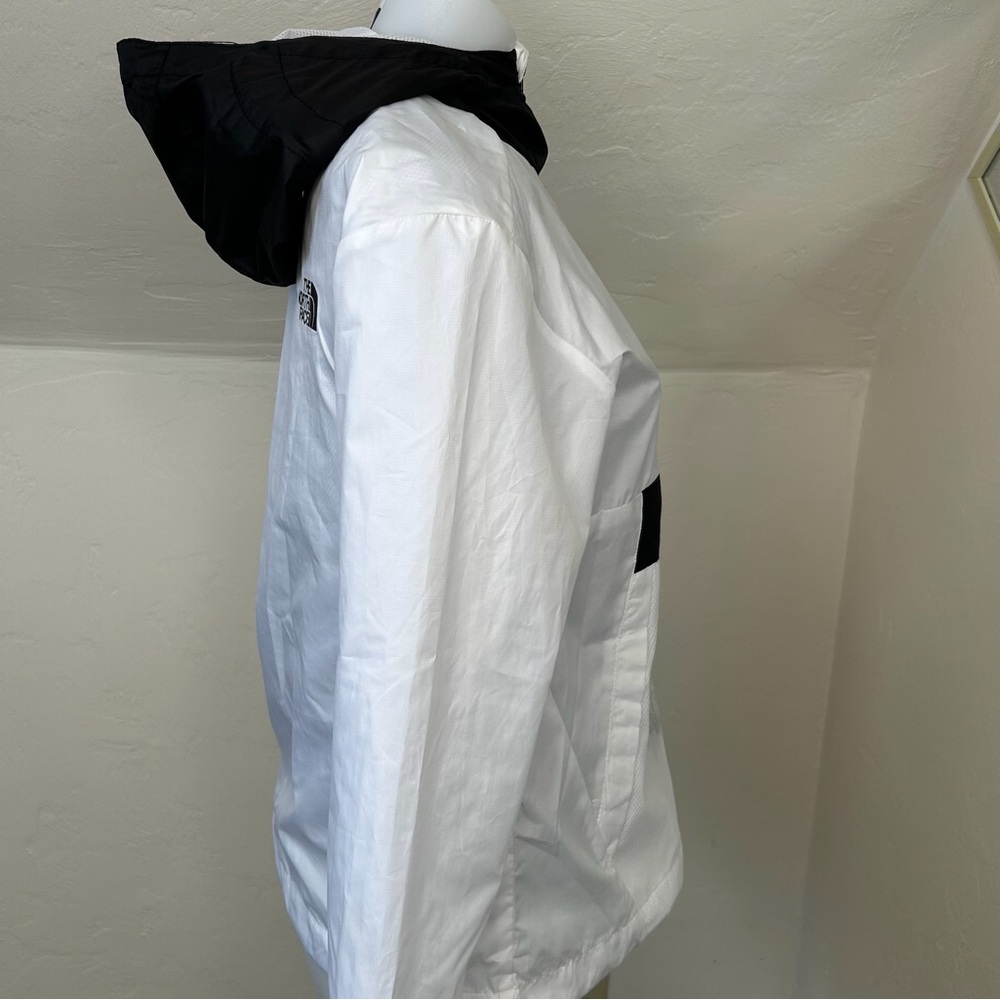 The North Face WindWall Anorak Jacket - Picture 3 of 16